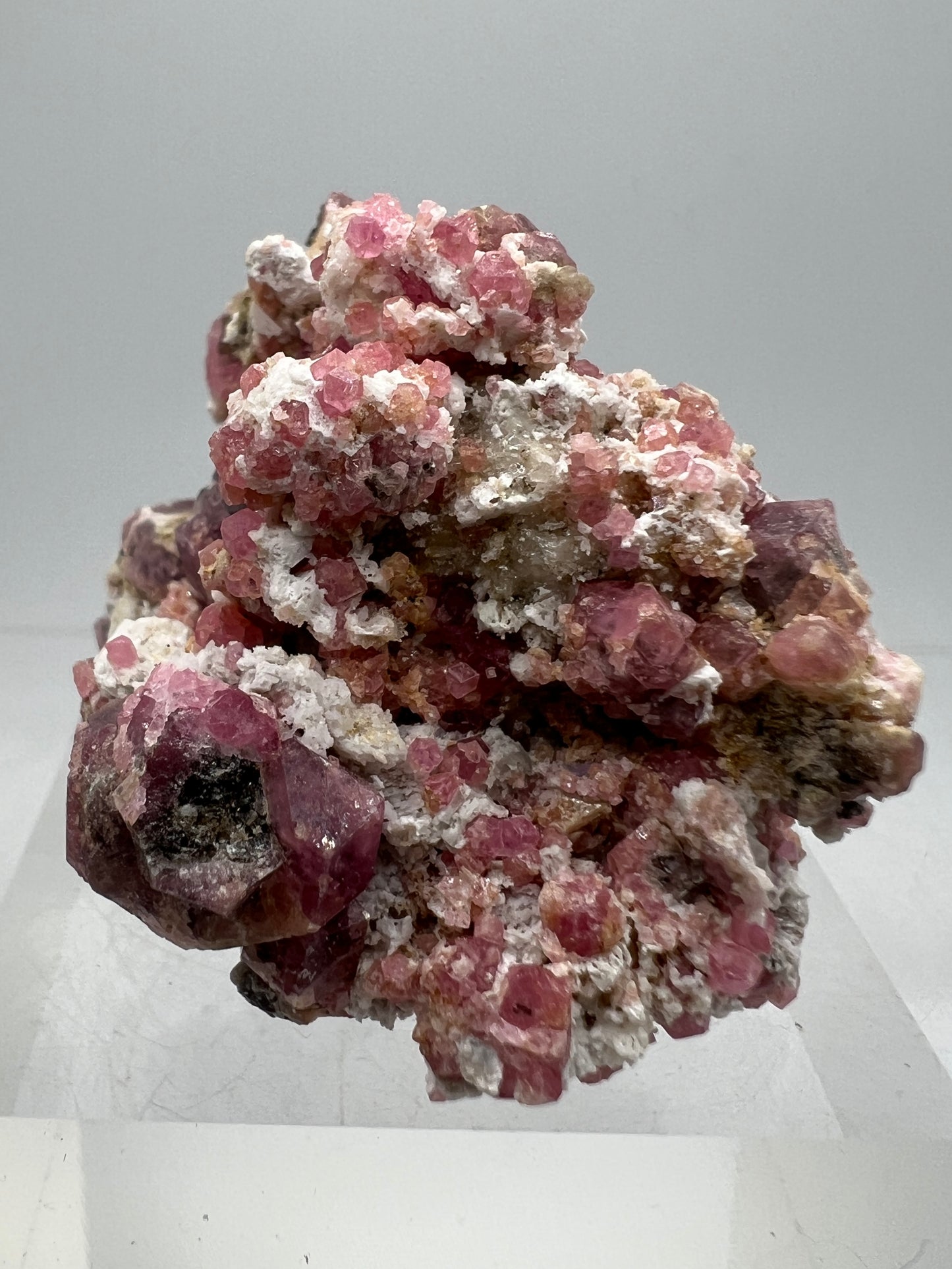 Raspberry Grossular Garnet Specimen. Gorgeous Pink Garnet From Coahuila, Mexico. Rare Crystal Display Cluster