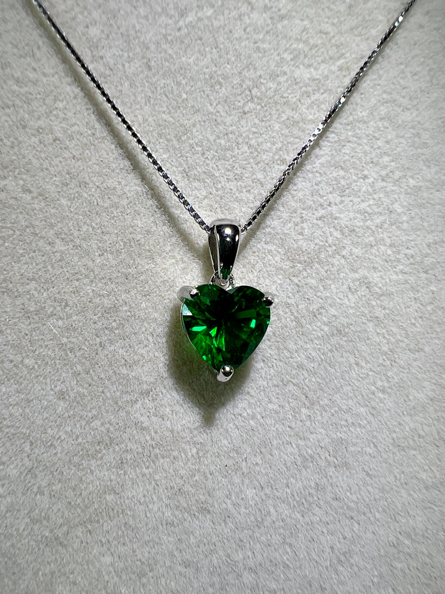 Emerald Heart Shaped Pendant. S925 Silver Setting And Necklace. Gorgeous High Quality Necklace