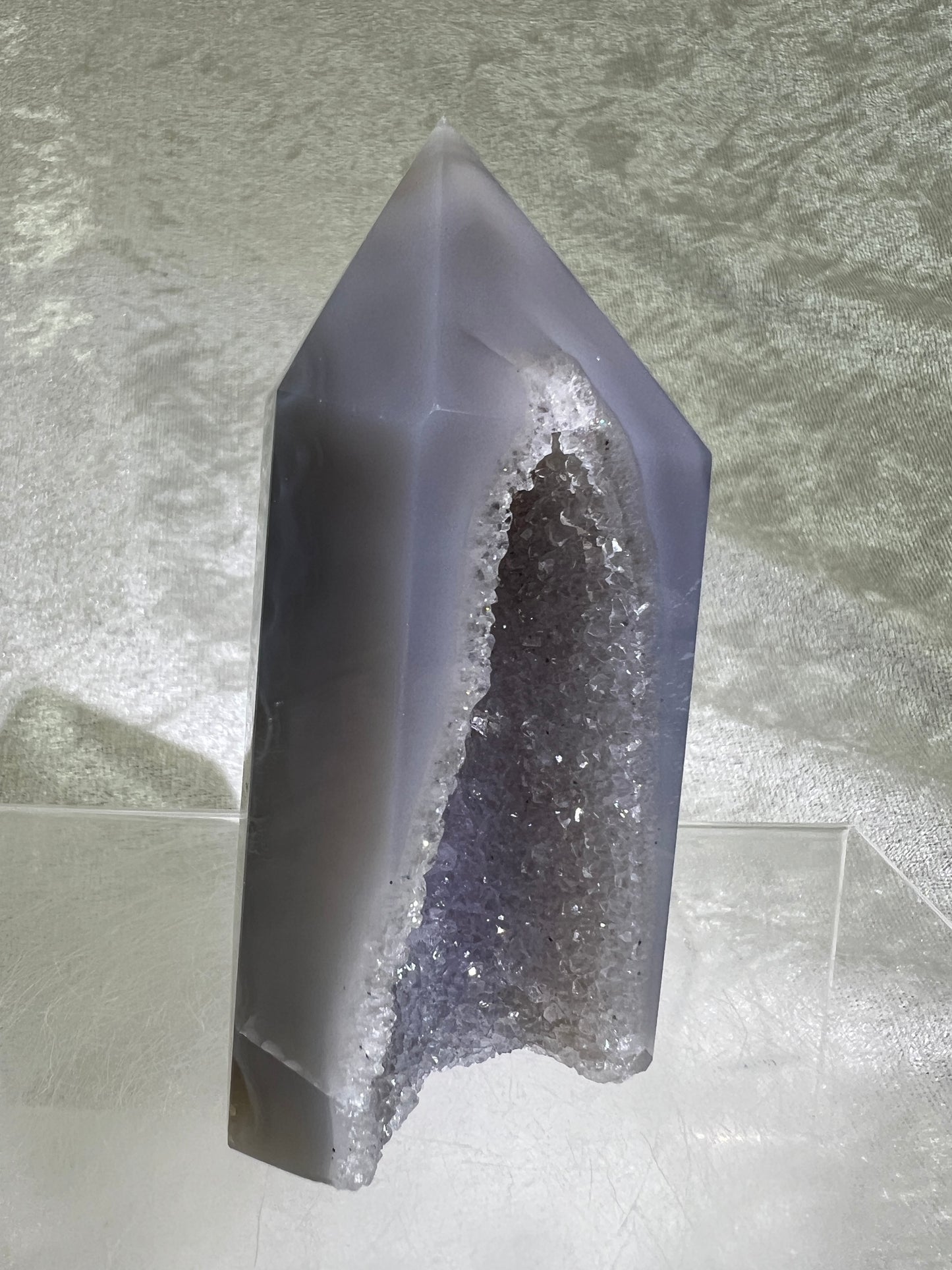 Druzy Agate Tower From Brazil. Gorgeous Sugar Druzy Agate. High Quality Crystal Tower