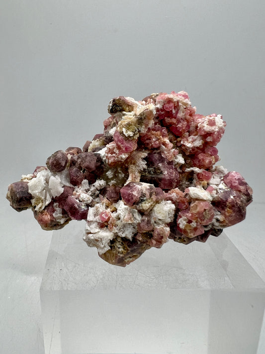 Raspberry Grossular Garnet Specimen. Gorgeous Pink Garnet From Coahuila, Mexico. Rare Crystal Display Cluster