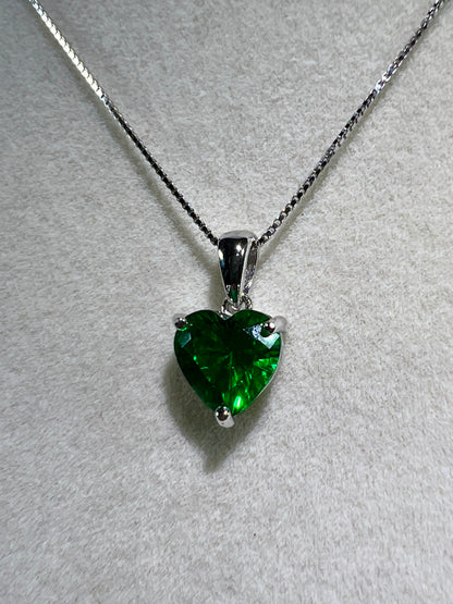 Emerald Heart Shaped Pendant. S925 Silver Setting And Necklace. Gorgeous High Quality Necklace