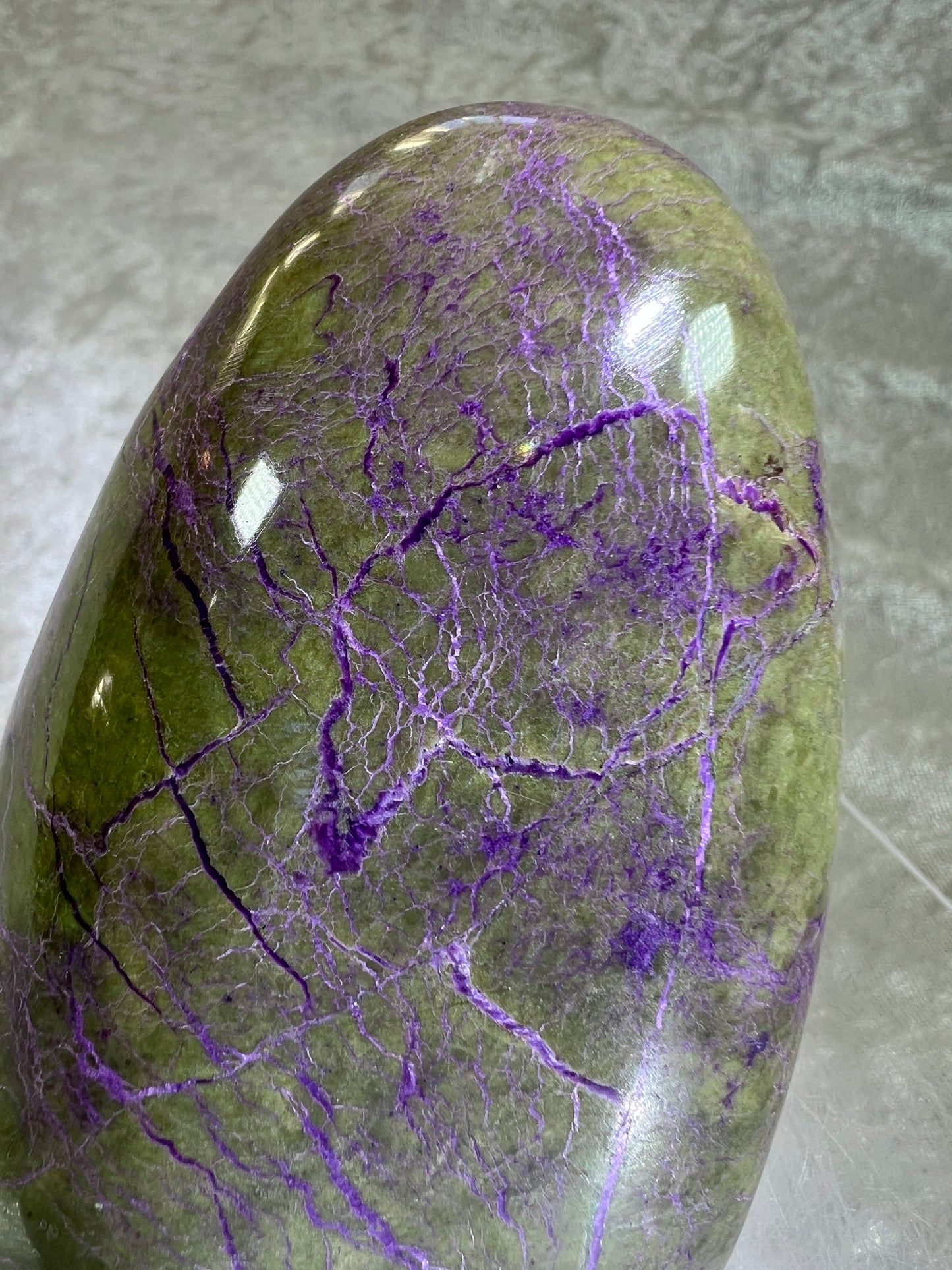 Stichtite In Serpentine Polished Freeform. Amazing High Quality Display Crystal. Gorgeous Atlantisite Freeform.