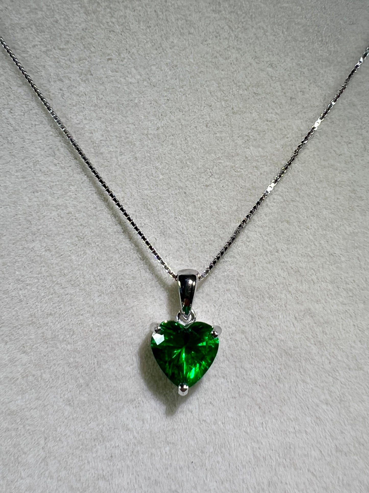 Emerald Heart Shaped Pendant. S925 Silver Setting And Necklace. Gorgeous High Quality Necklace