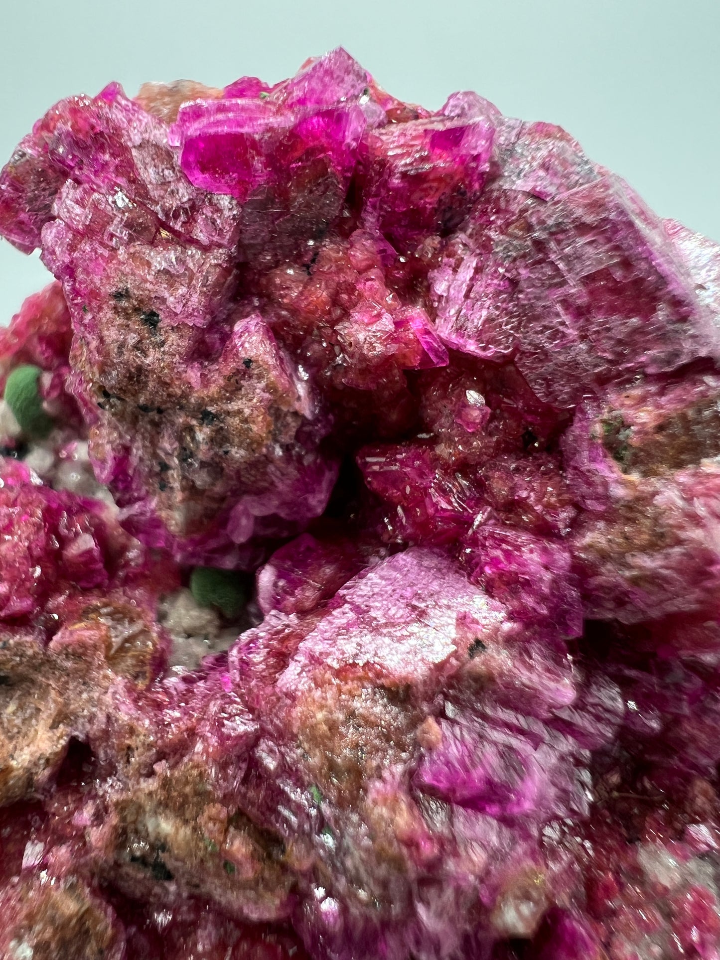 Salrose And Malachite Specimen. Gorgeous Bright Colors And Crystals. Stunning Cobaltion Dolomite Specimen From The Congo.