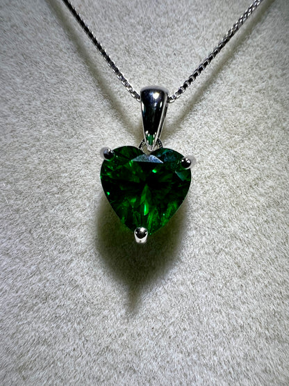 Emerald Heart Shaped Pendant. S925 Silver Setting And Necklace. Gorgeous High Quality Necklace